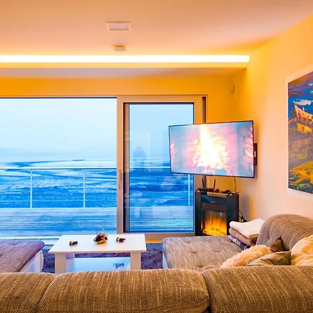 Ferienhaus Dovolenkovy Dom Nad Hladinou Liptovský Mikuláš